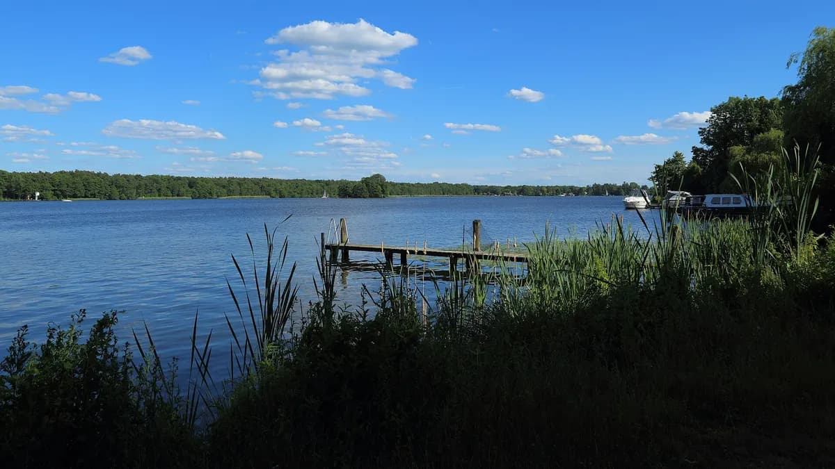 Zeuthener See mit Steg